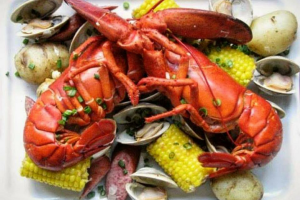 Splash Seafood Bar & Grill in Des Moines, IA Lobster DiRoNA Awarded Restaurant
